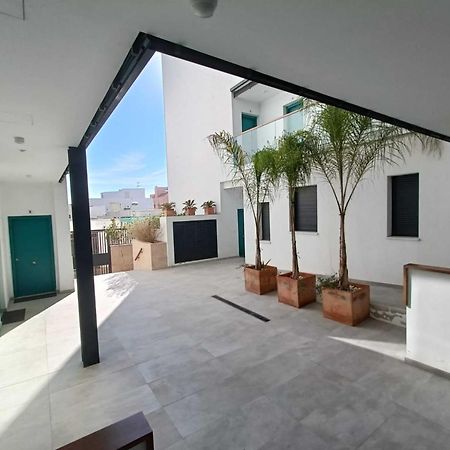 Livingtarifa Apartamento La Palmera Bagian luar foto